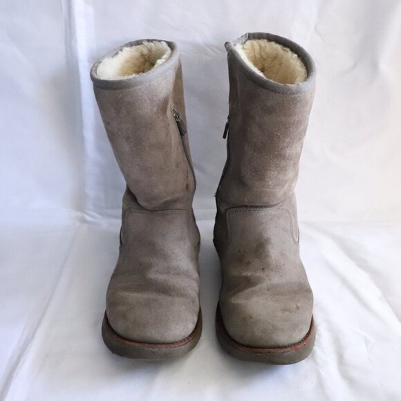 UGG Australia Women's Sz 7 Tan Fairfax Suede Sheepskin Tall Zipper Winter Boots - Picture 2 of 10